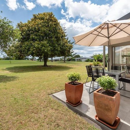 Golfers Delight In Quiet Cul De Sac Villa Mount Maunganui Esterno foto
