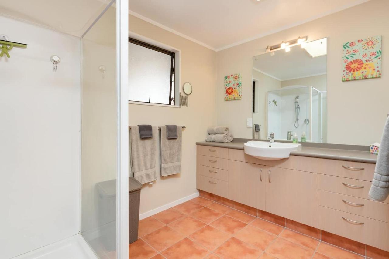 Golfers Delight In Quiet Cul De Sac Villa Mount Maunganui Esterno foto